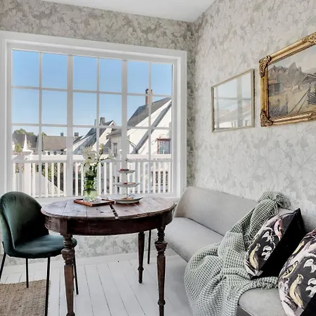 Arctic Hilltop - 3 Σπίτι διακοπών